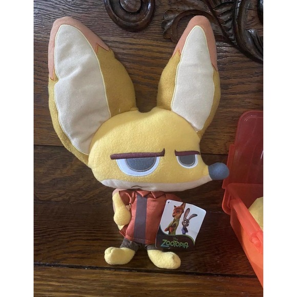 Zootopia Gift Basket Plush Characters Action Figures Stickers Book Pins Set - Picture 3 of 8